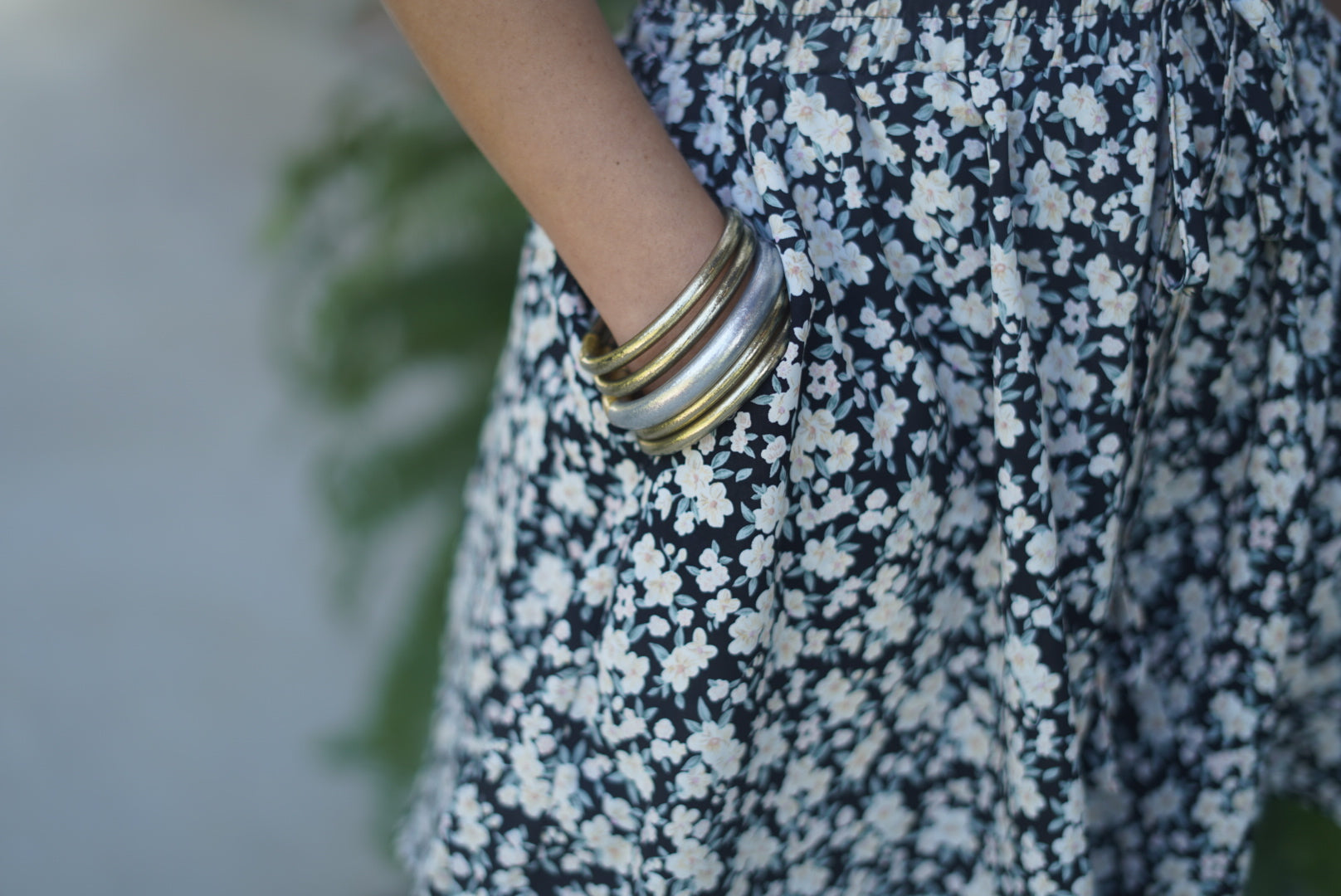 Neutral Floral shorts