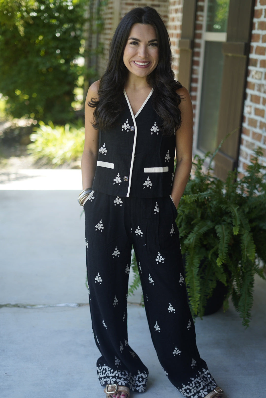 Embroidered Pants Set
